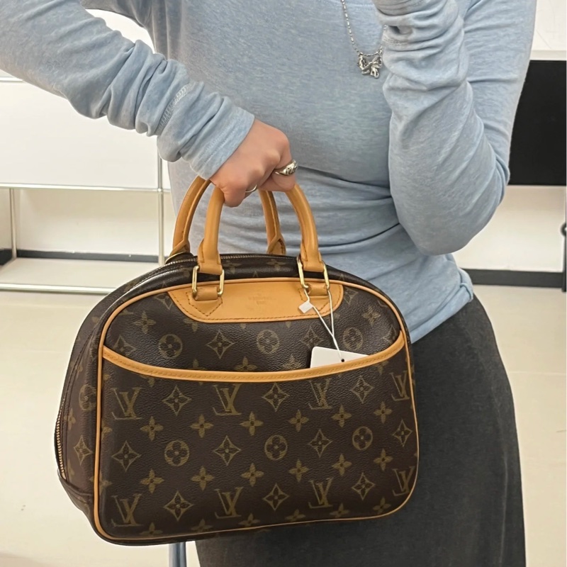 莉亞精品♡LV  M42228 vintage 小珍包 二手美包-2