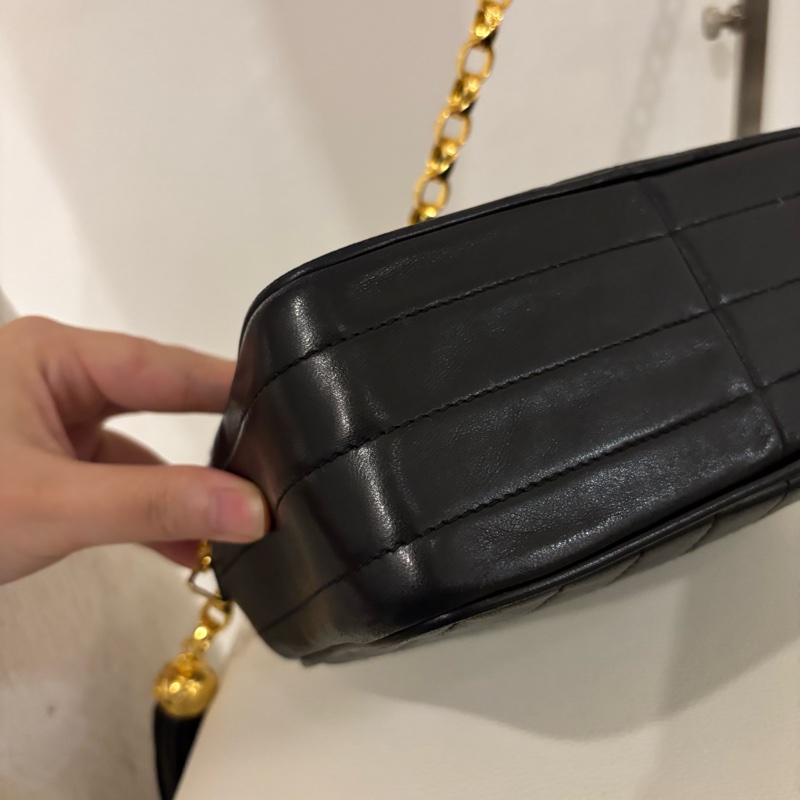 Chanel 中古 Vintage 雕花鏈金球相機包-12