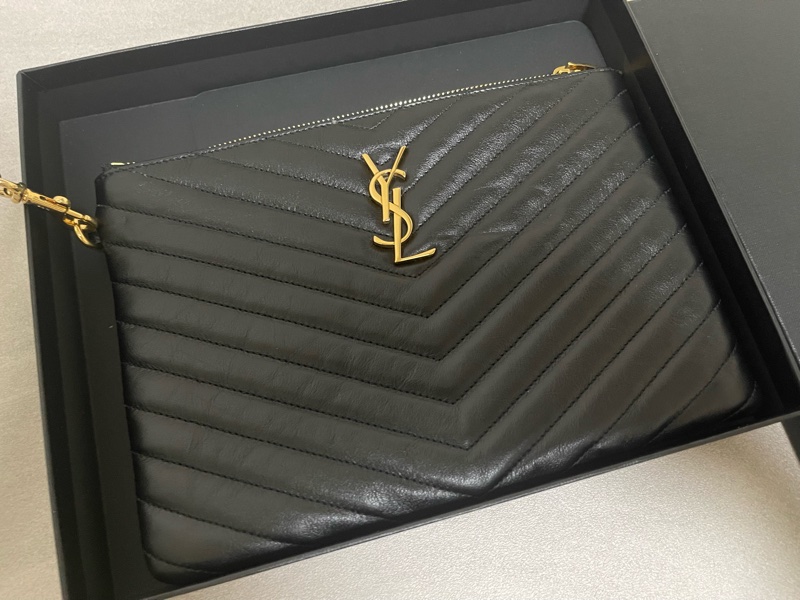 聖羅蘭YSL黑金牛皮山形紋山型V紋手拿包卡包-0
