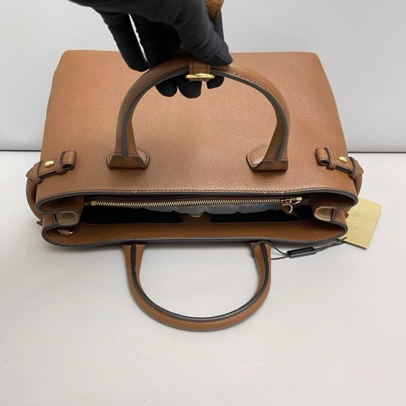 Burberry巴寶莉 Banner中號焦糖色格紋班納包-6