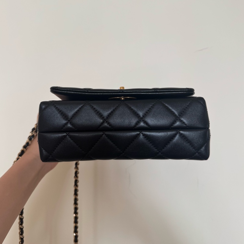 Chanel mini flip bag 迷你垂蓋手袋cc調節扣-3