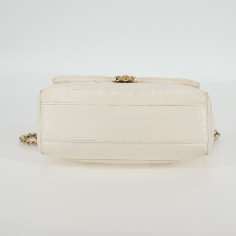 【日本直送】香奈兒鏈條肩背包 漆皮 白色 金色 CC 標誌 Auth 118910A-5