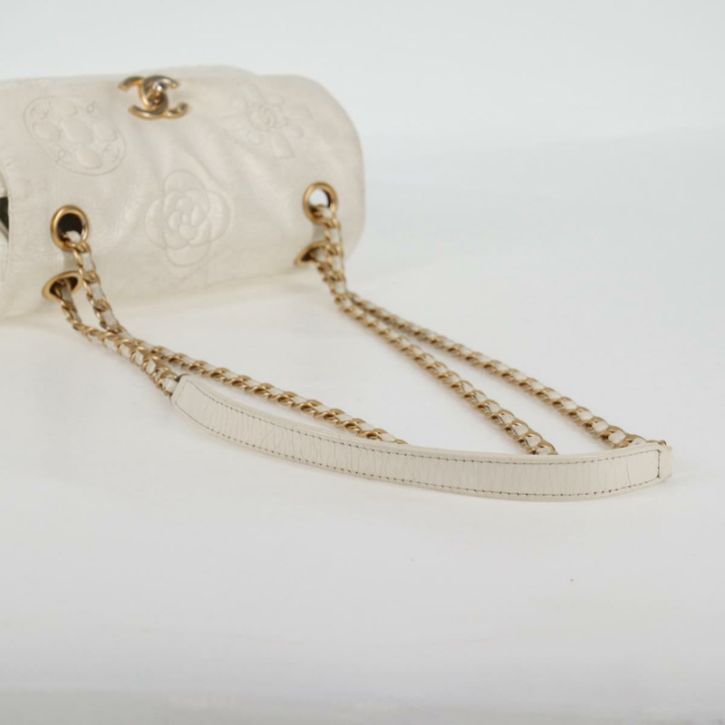 【日本直送】香奈兒鏈條肩背包 漆皮 白色 金色 CC 標誌 Auth 118910A-7