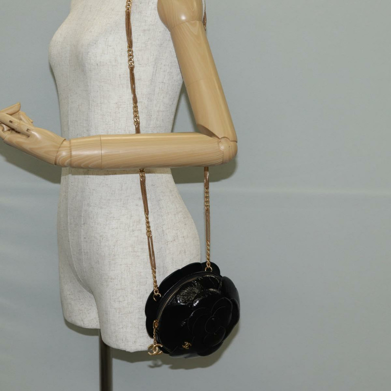 【日本直送】香奈兒鏈單肩包琺瑯金色黑色 CC 正品 132401M-21