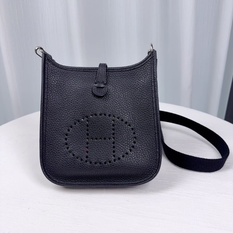 98新Hermes愛馬仕黑銀mini evelyn迷你伊芙琳黑銀單肩斜挎包-5