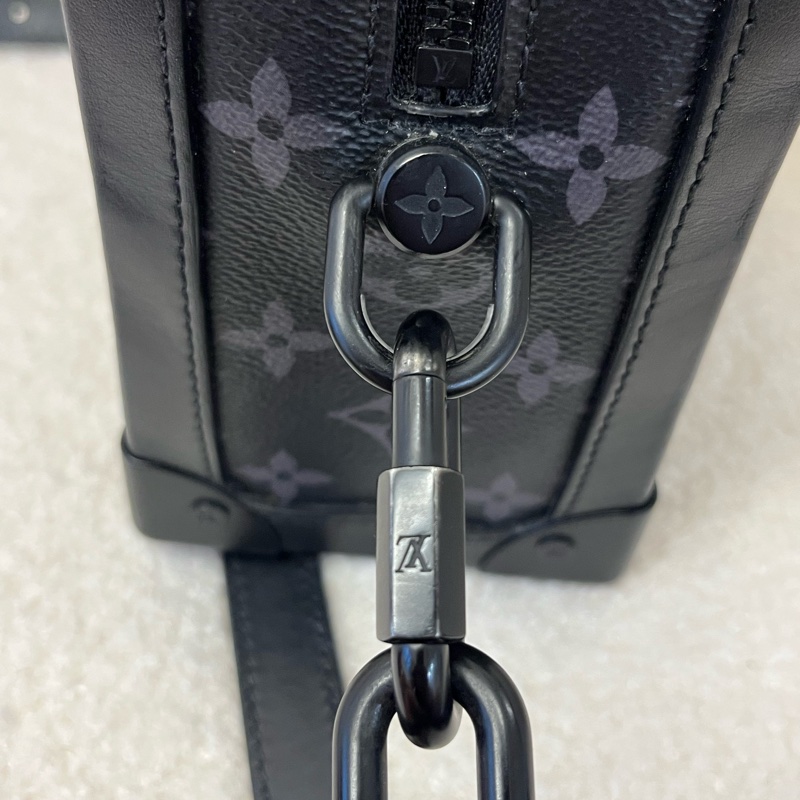 LV黑色老花 Soft Trunk 軟盒子包 芯片-9