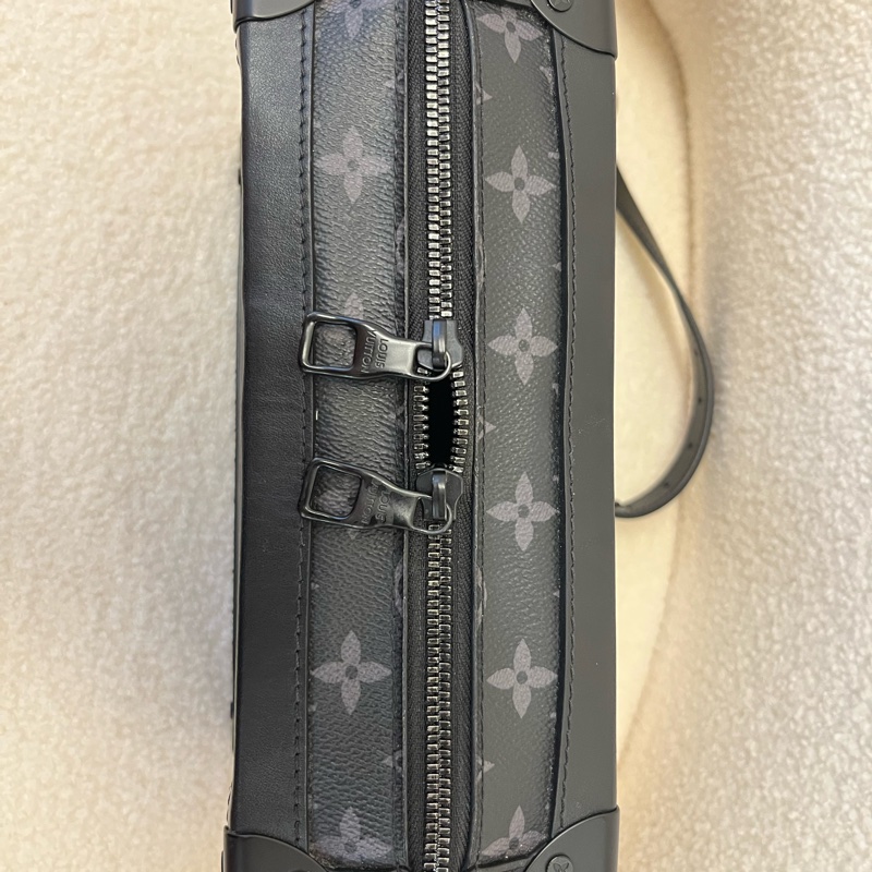 LV黑色老花 Soft Trunk 軟盒子包 芯片-14