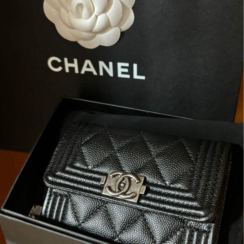 🎄聖誕節禮物🎁Boy Chanel 經典黑銀色卡包-0