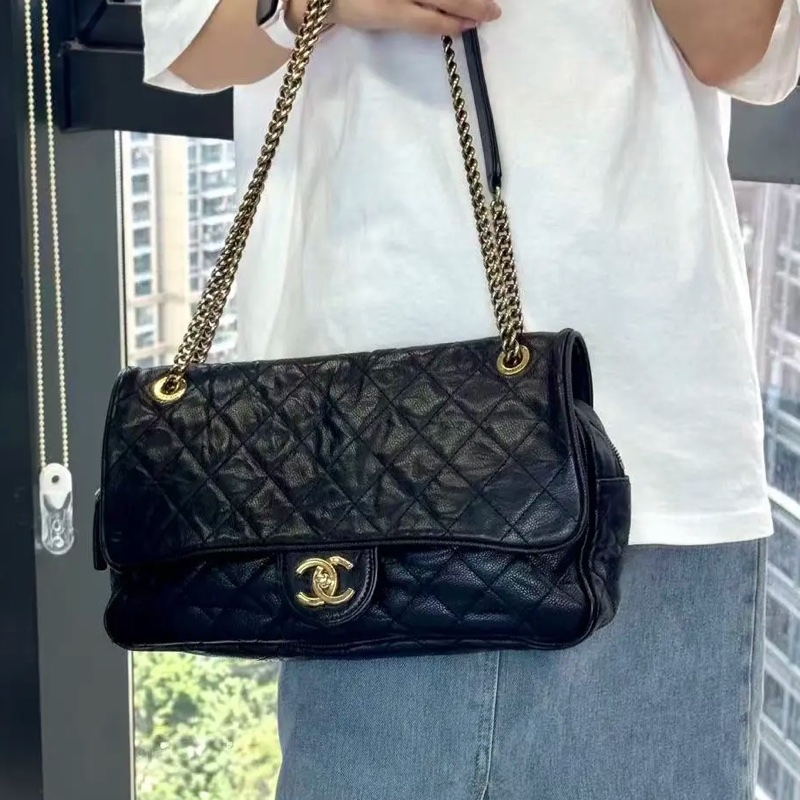 全網最低價🤩Lv黑金褶皺荔枝牛皮機場口蓋包鏈條斜挎單肩包-1