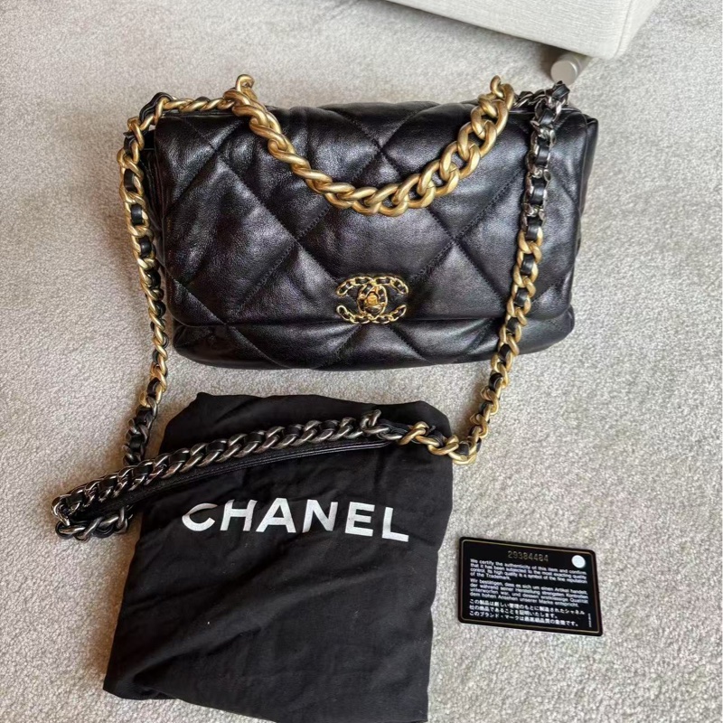 香奈兒CHANEL 19 中號30cm 黑金-0