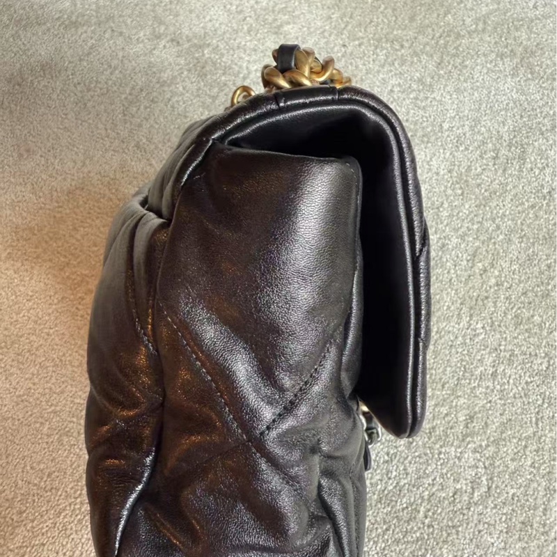 香奈兒CHANEL 19 中號30cm 黑金-23