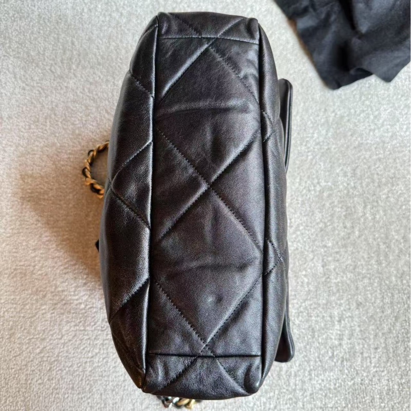 香奈兒CHANEL 19 中號30cm 黑金-28