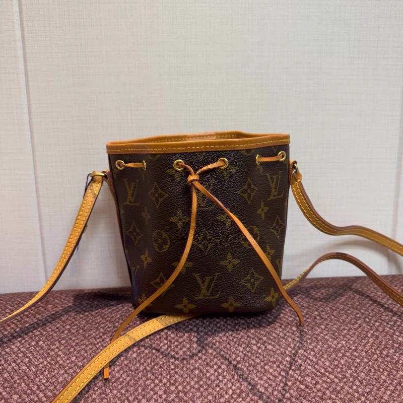 ✨96%new LV Nano Noé小桶包-0