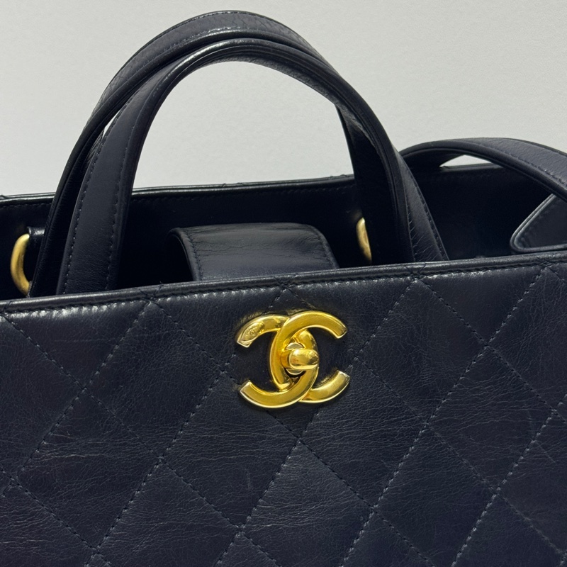 （極新 超稀有！） Chanel 皺紋牛皮 托特+斜背包 專櫃30萬！-11