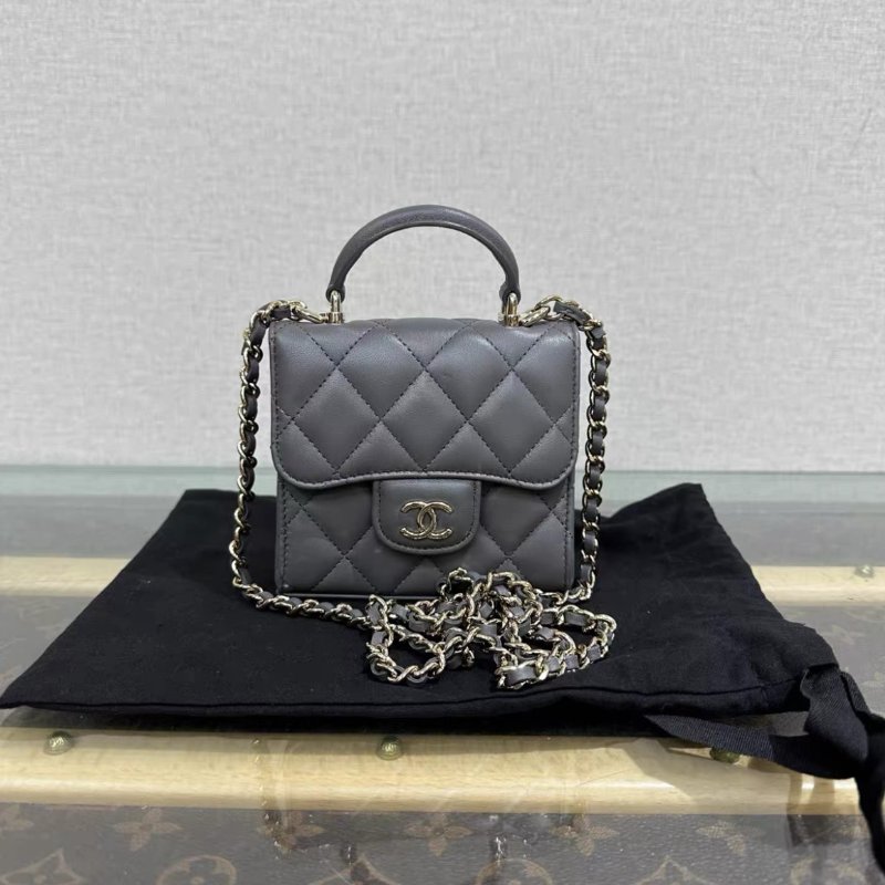 CHANEL 灰色金扣trendy cc手提斜背小廢包 11*10.5*5 全新閒置配件塵袋-0