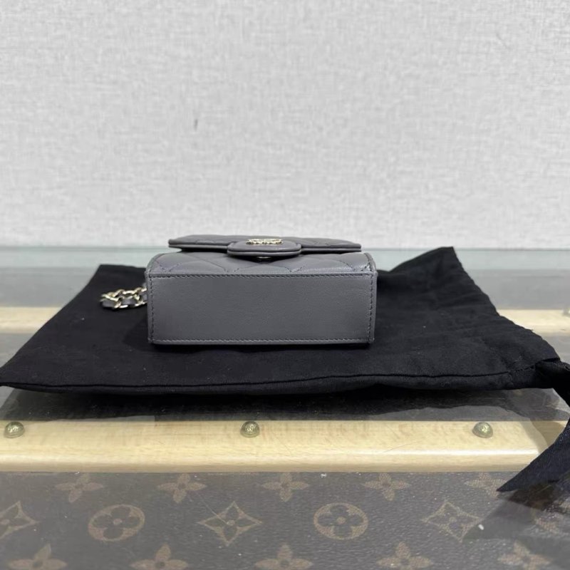 CHANEL 灰色金扣trendy cc手提斜背小廢包 11*10.5*5 全新閒置配件塵袋-2