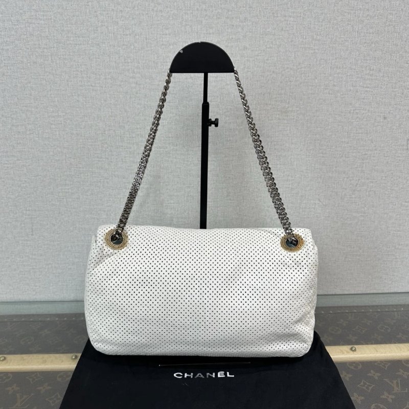 CHANEL 2.55白色鏤空法棍肩背鏈條包 29*13*13 99新配件塵袋卡册保卡-5