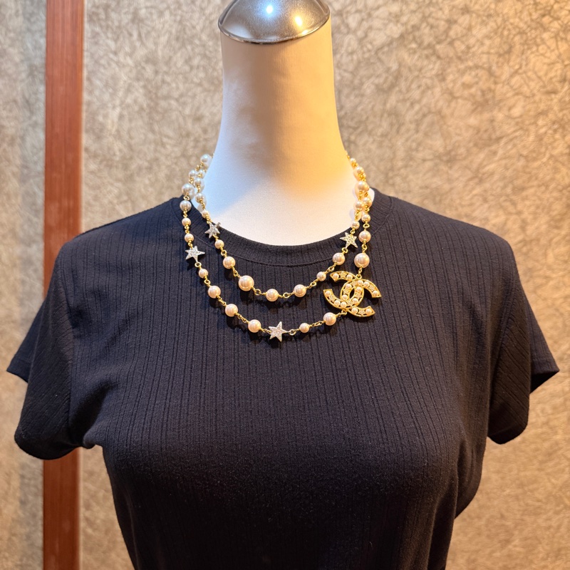 (項錬保留中) Chanel 雙C水鑽耳骨耳環+雙C水鑽星星珍珠長項鏈(2種戴法)-7