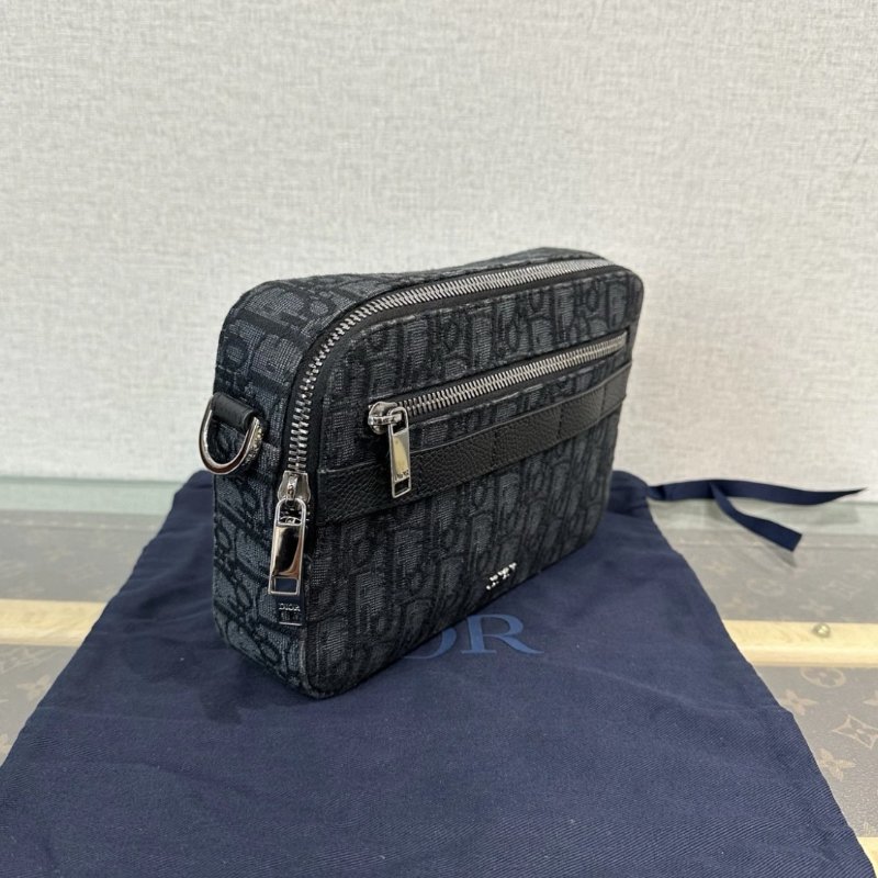 ✨DIOR 帆布拼皮刺繡老花郵差肩背斜背包22*15*6 99新配件盒子塵袋-1