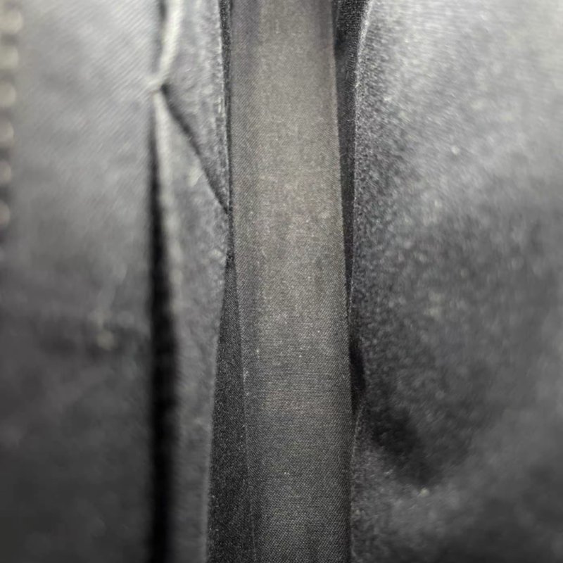 Fendi 黑金肩背包27*13*4 99新 配件塵袋-3