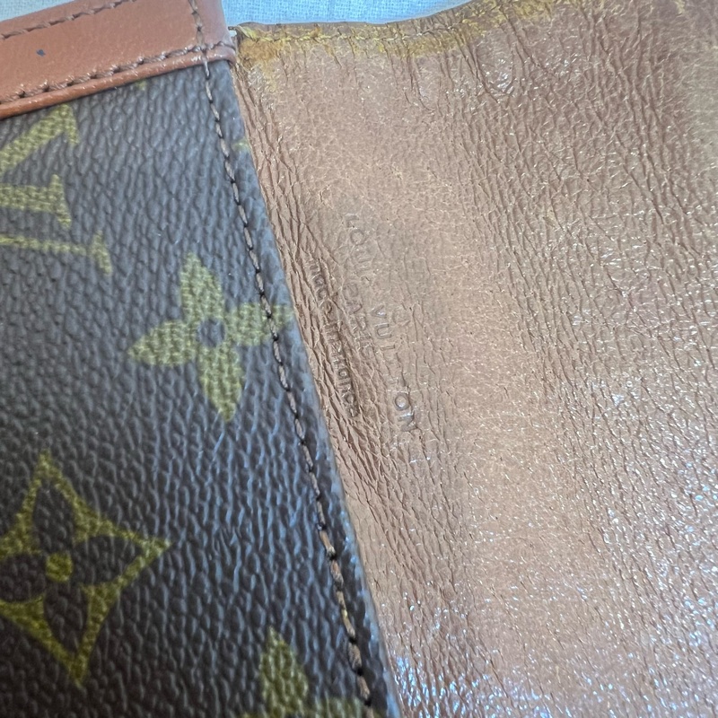 Lv 紅皮信封手拿包-20