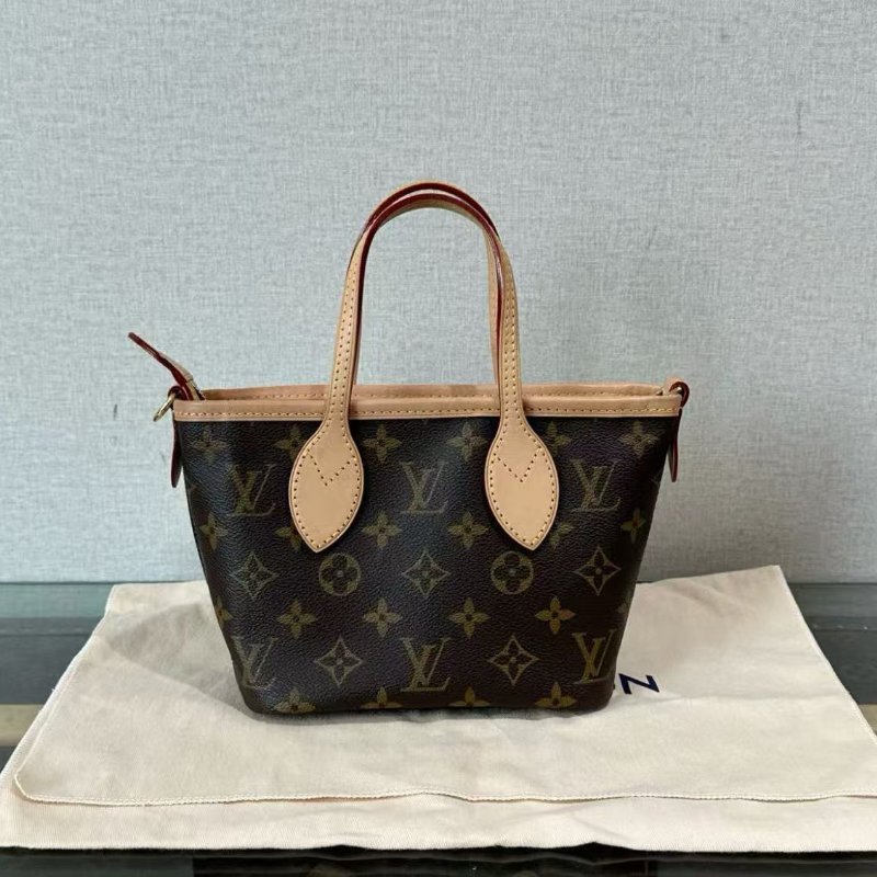 ✨LV 芯片款老花neverfull BB 17*15*9 99新 配件塵袋-4
