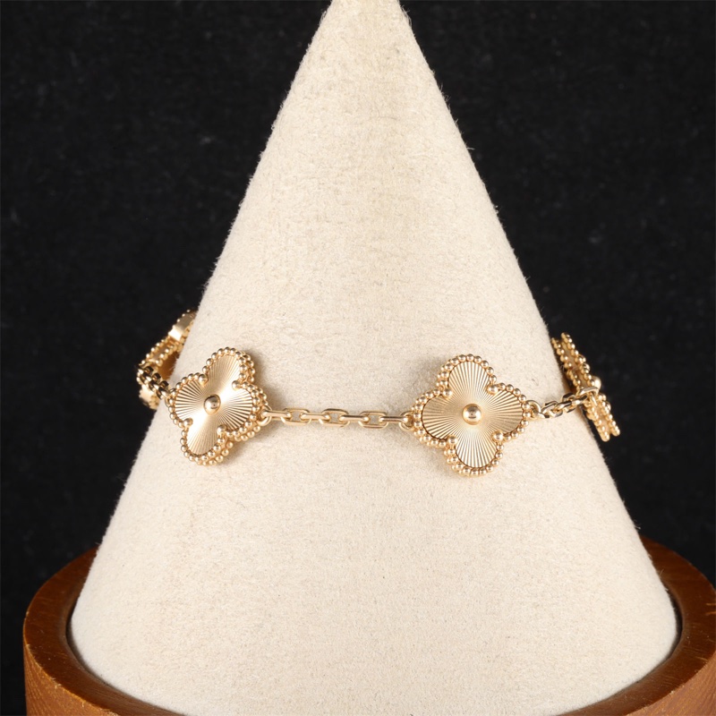 VAN CLEEF&ARPELS(梵克雅寶) Vintage Alhambra 中號五花手鏈 鐳射 新扣 18K黃金 S-M碼 黃金-0