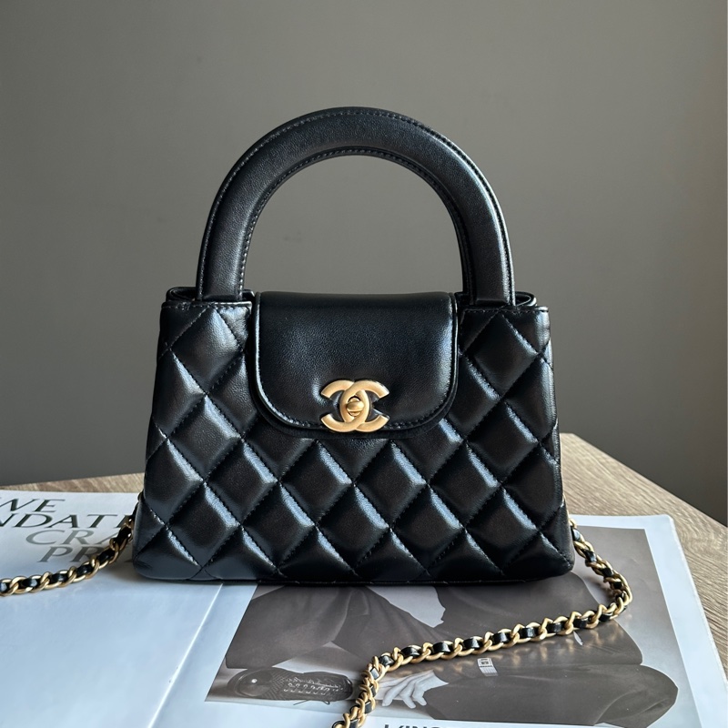 ‎˗ˏˋ 名媛出街 º· 𓈒꙳ ‎˖ Chanel AS4416 全新商品 全膜未撕Jennie同款 25A Kelly Nano 黑色羊皮金釦手提包 斜背包（已售出）-1