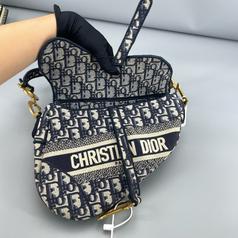 Dior迪奧saddle馬鞍包中號號藍色刺繡 尺寸約24*6*18cm-6