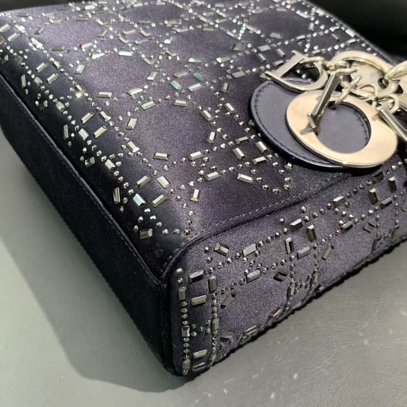 Dior迪奧三格藏藍色絲綢水鑽戴妃包,2019年後購入-6