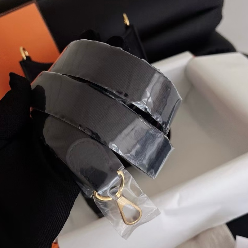 【全新品】Hermes evelyne mini愛馬仕伊芙琳黑金W刻-6