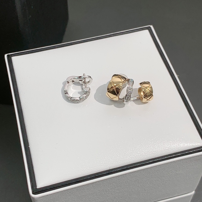 Chanel香奈兒coco crush耳骨夾耳環淺金白金帶鑽耳釘耳骨夾 多種戴法 沒有耳洞的也可以入 2024購入-6