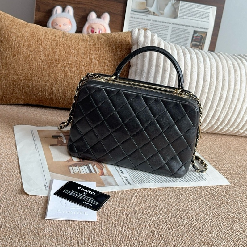 【近新閒置品】Chanel 香奈兒 24開黑金羊皮Trendycc小號保齡球鏈條包-1