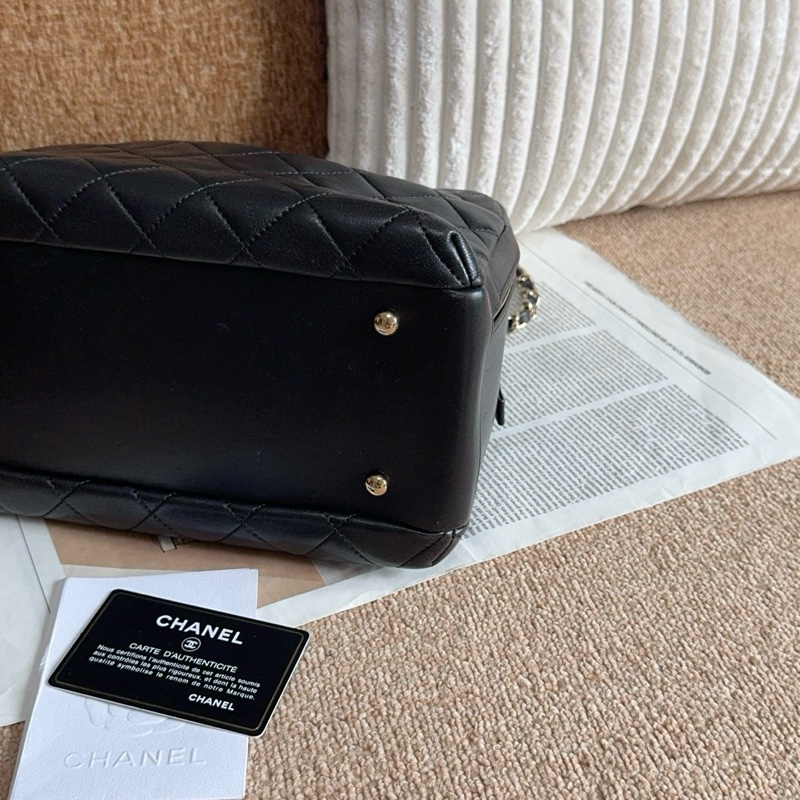 【近新閒置品】Chanel 香奈兒 24開黑金羊皮Trendycc小號保齡球鏈條包-6