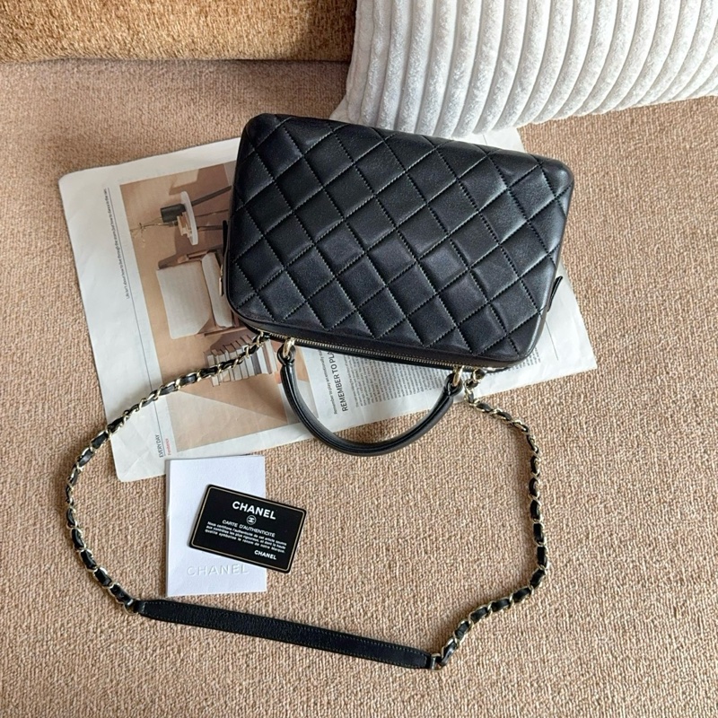 【近新閒置品】Chanel 香奈兒 24開黑金羊皮Trendycc小號保齡球鏈條包-8