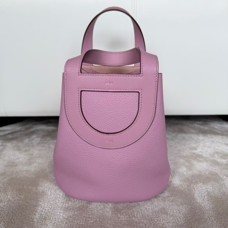 HERMES in the loop 18粉色豬鼻菜籃-1