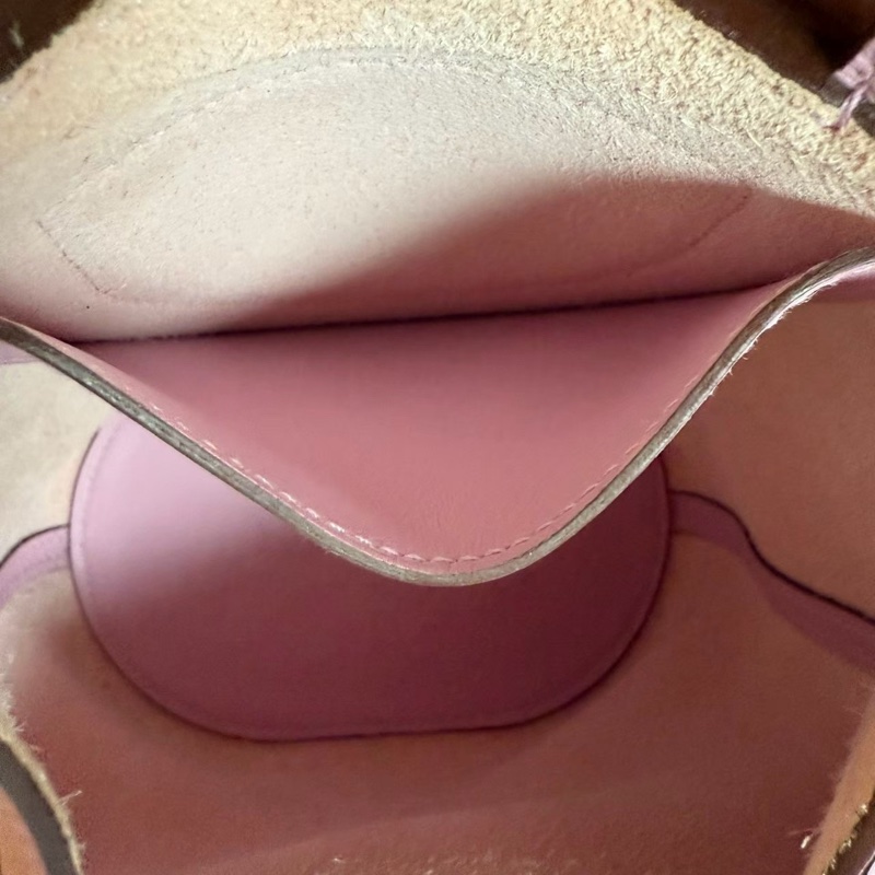 HERMES in the loop 18粉色豬鼻菜籃-16