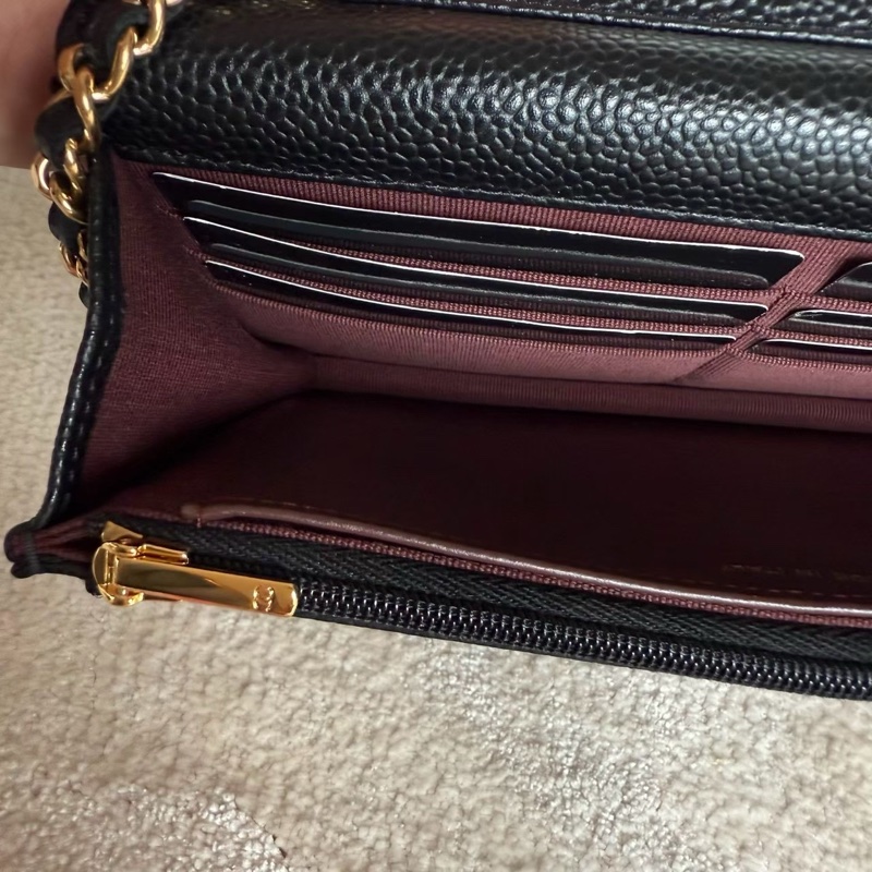 CHANEL  WOC 黑色金釦荔枝皮發財包-4
