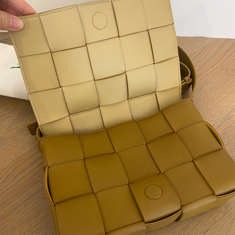 Bottega Veneta 葆碟家cassette芥末棕15格豆腐包-5