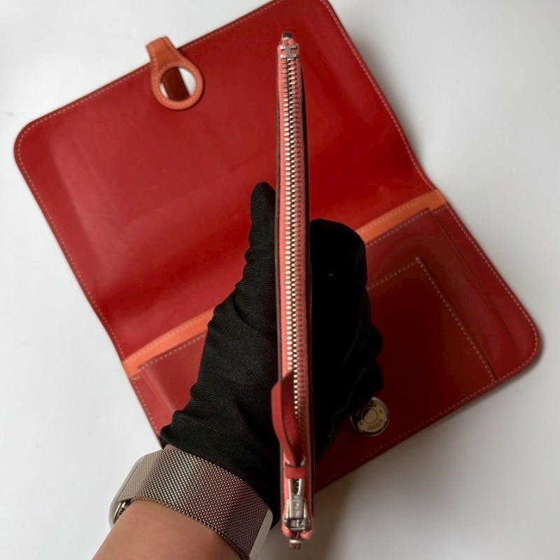 Hermes 銀圓釦粉橘拼磚色皮革長夾-9