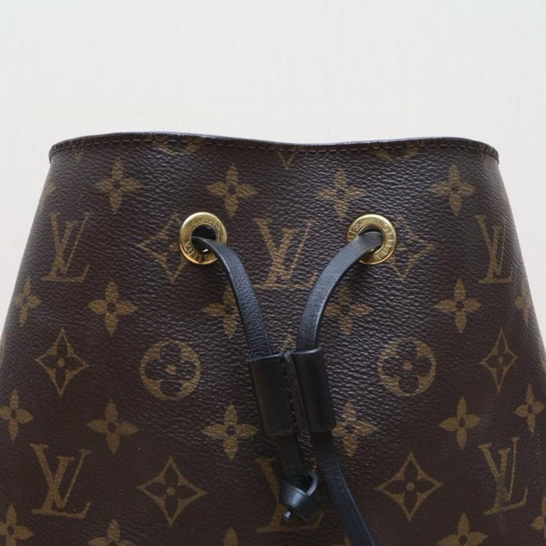 LOUIS VUITTON(路易威登) NÉONOÉ 水桶包 中號 26 黑色內裏 老花 PVC 金扣 2020-7