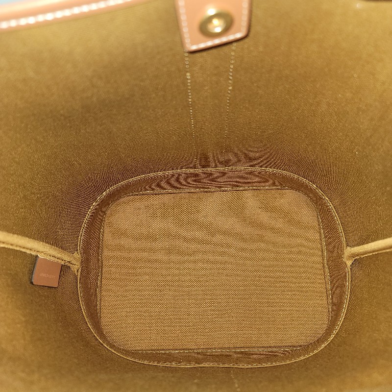 CELINE 全新老花小水桶包-3