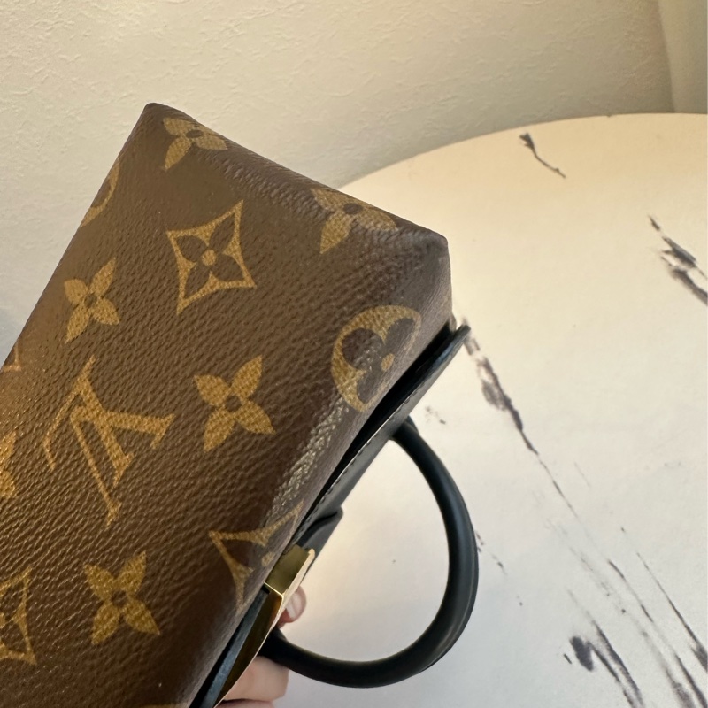 Lv Locky bb 鎖頭兩用包-13