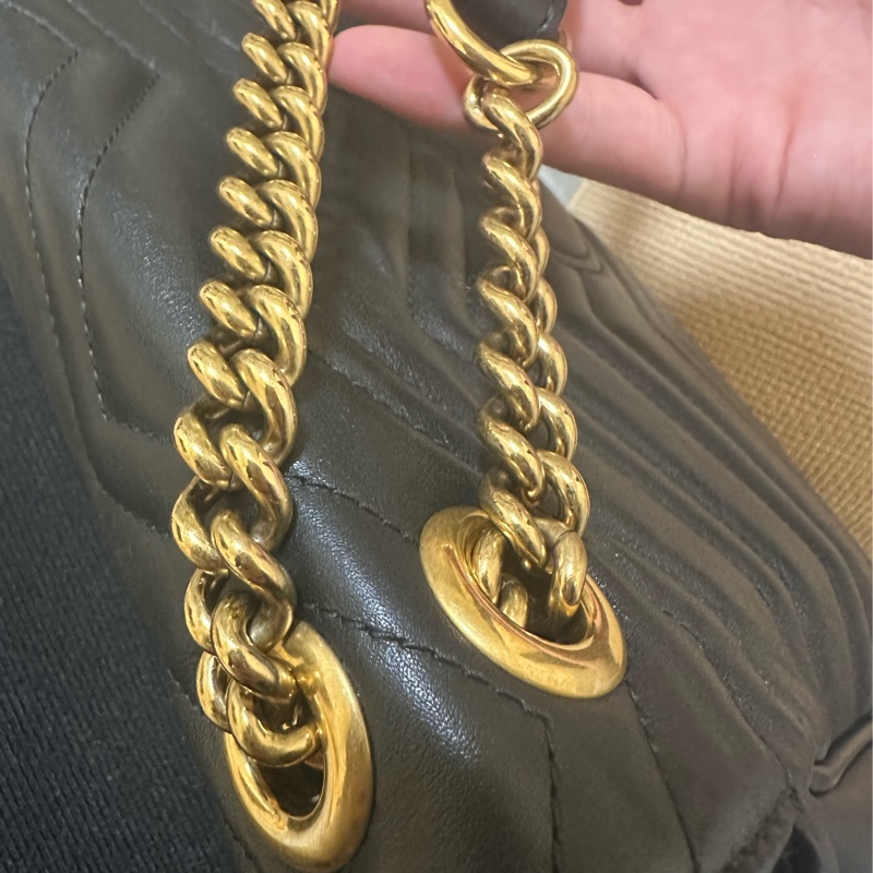 GUCCI GG MARMONT 30公分 雙G金鍊翻蓋包 黑金搭配-9