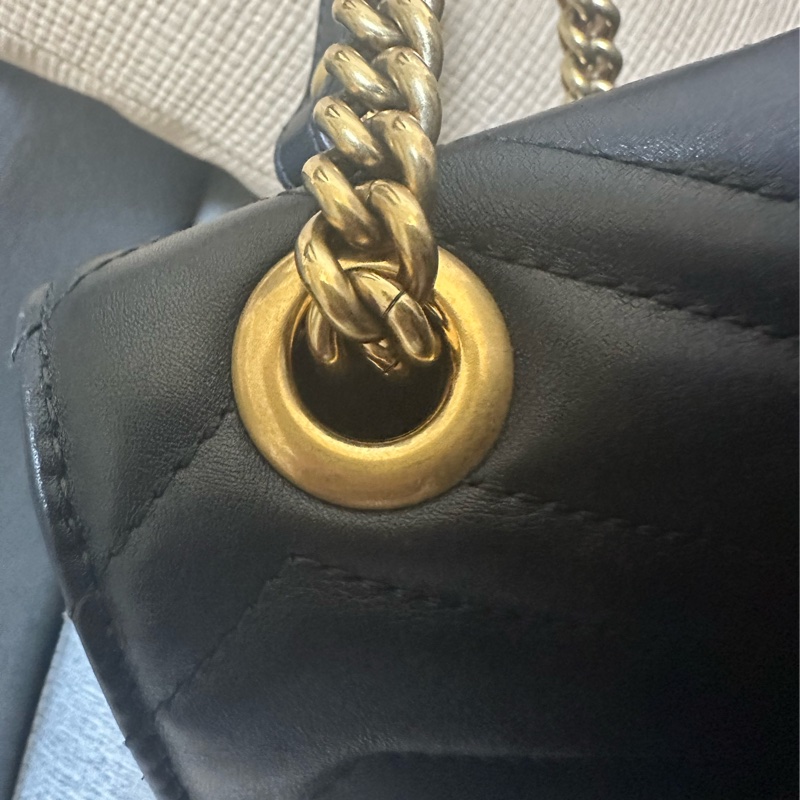 GUCCI GG MARMONT 30公分 雙G金鍊翻蓋包 黑金搭配-12