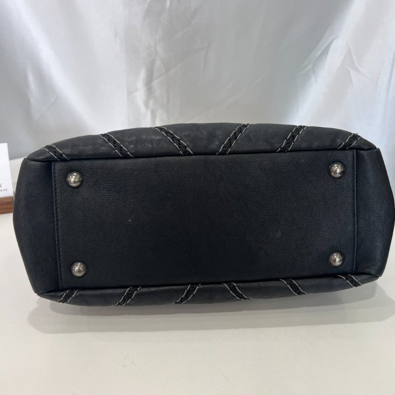 CHANEL 21開 黑銀山型紋縫線兩用包-4