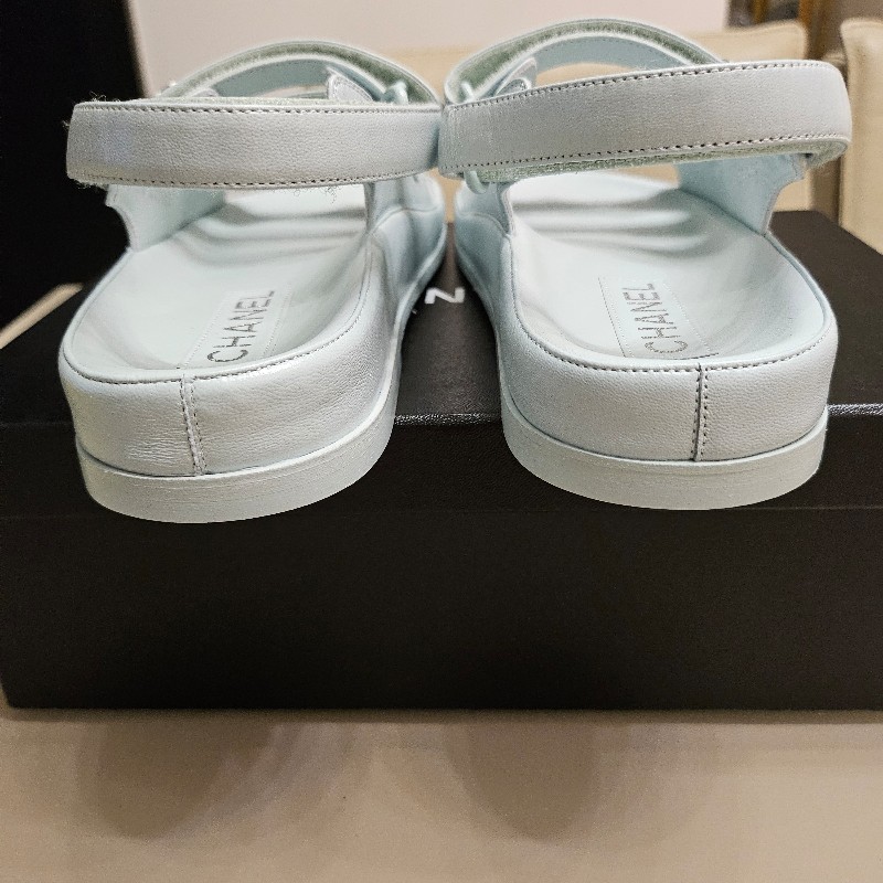 CHANEL寶寶藍涼鞋-3