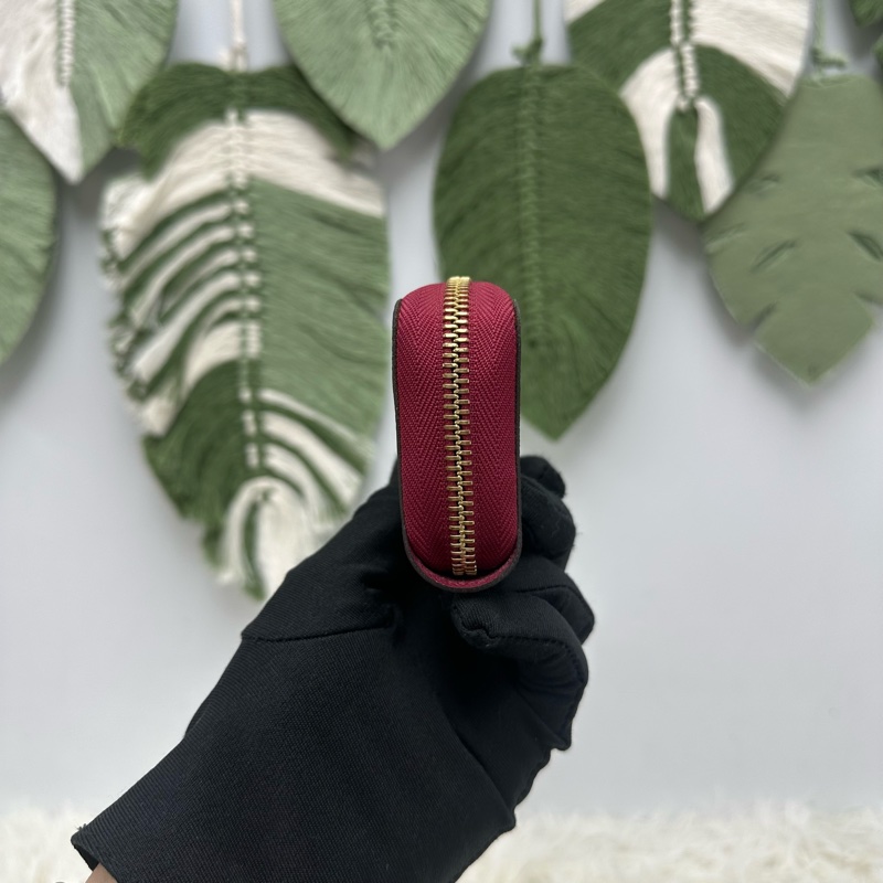 LV 經典老花拼紅色拉鍊款 卡片包-1