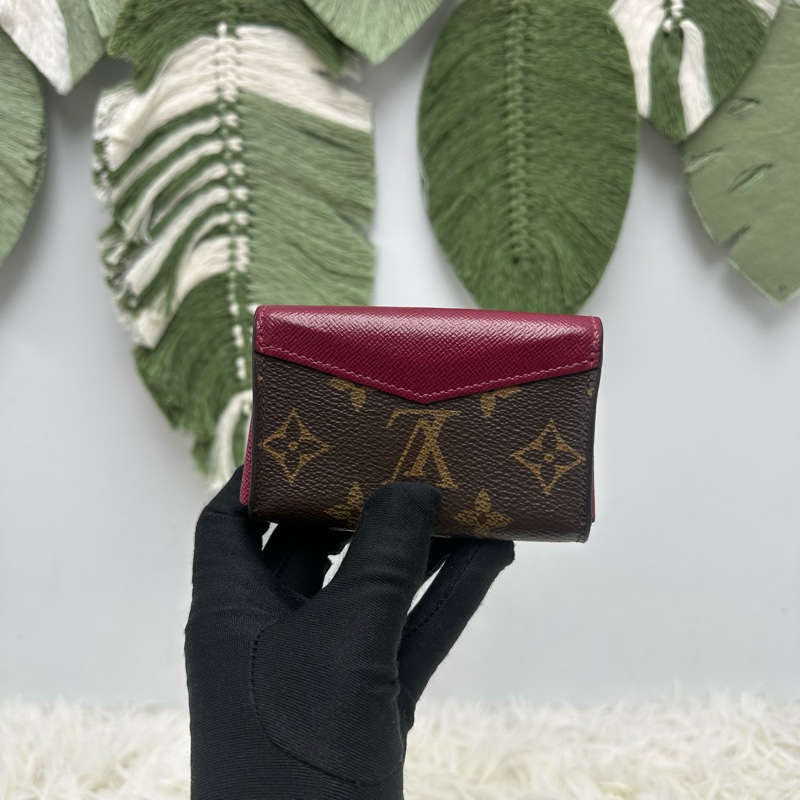 PRE OWNED LV 經典老花拼紅色 卡片包-3