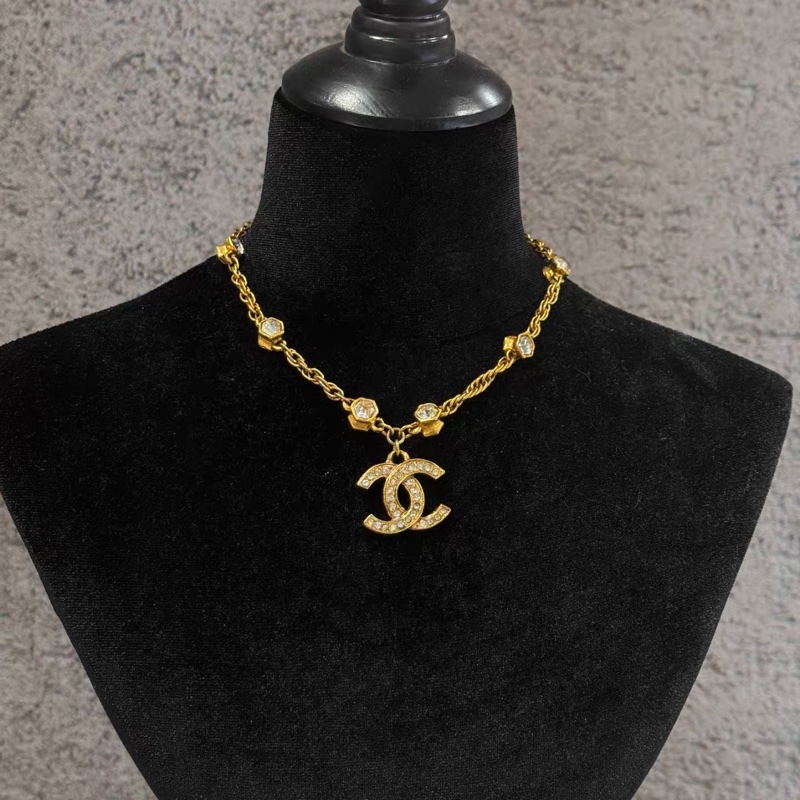 Chanel 中古金色鑲鑽項鍊 雙C 大logo-0